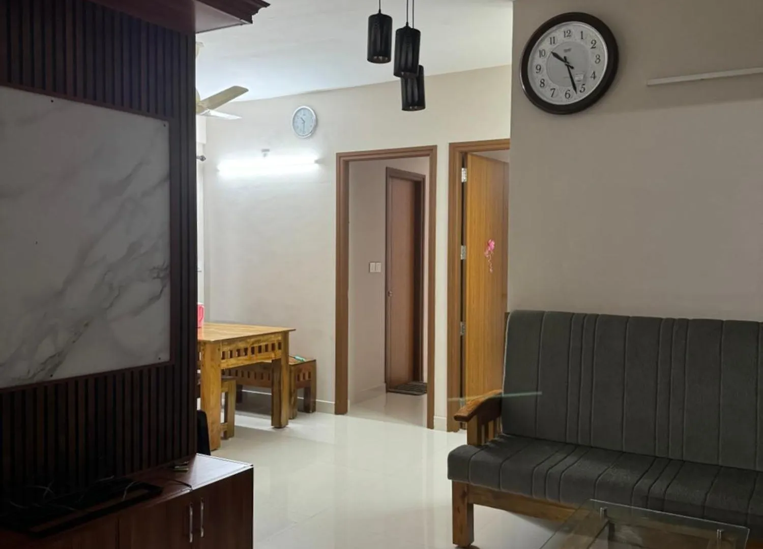 Aami Dhivahi Guest House 01 Thiruvananthapuram Apartment